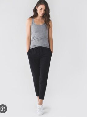 Lululemon Jet Crop pants